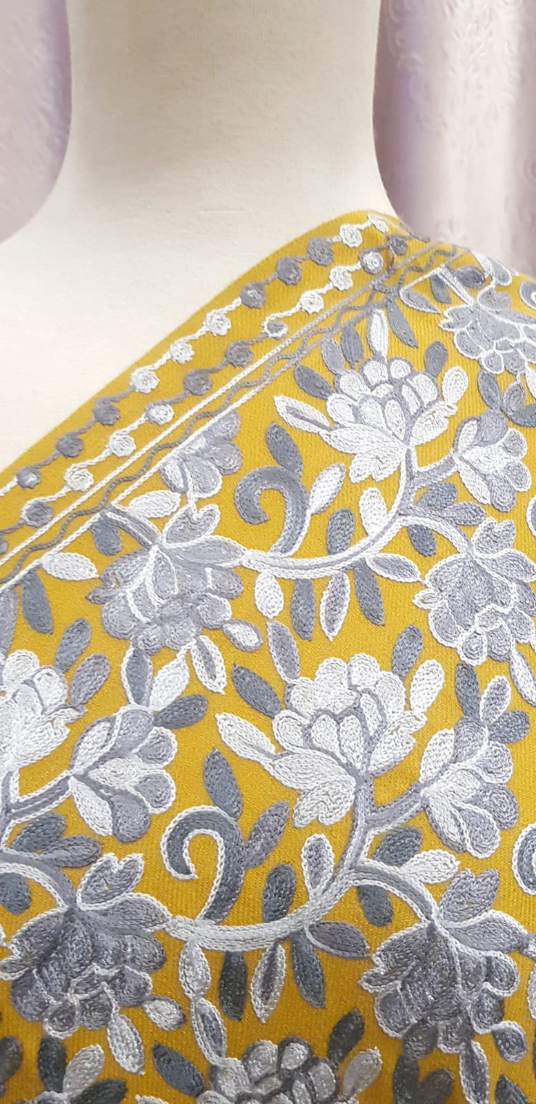 Small Gulab Embroidered Pashmina