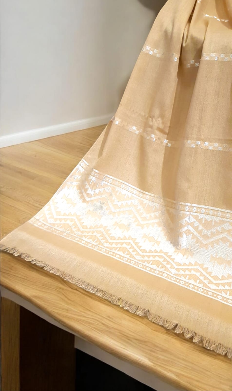 Jacquard Border Stole