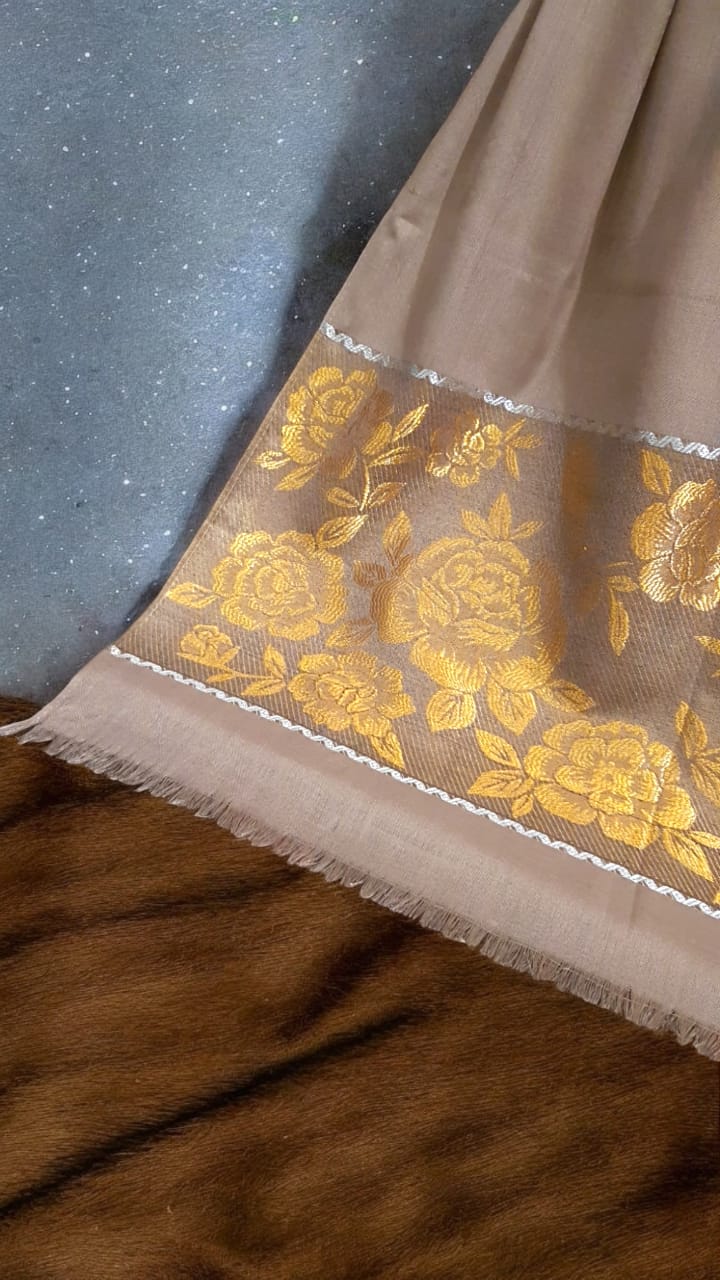 Jacquard Border Stole