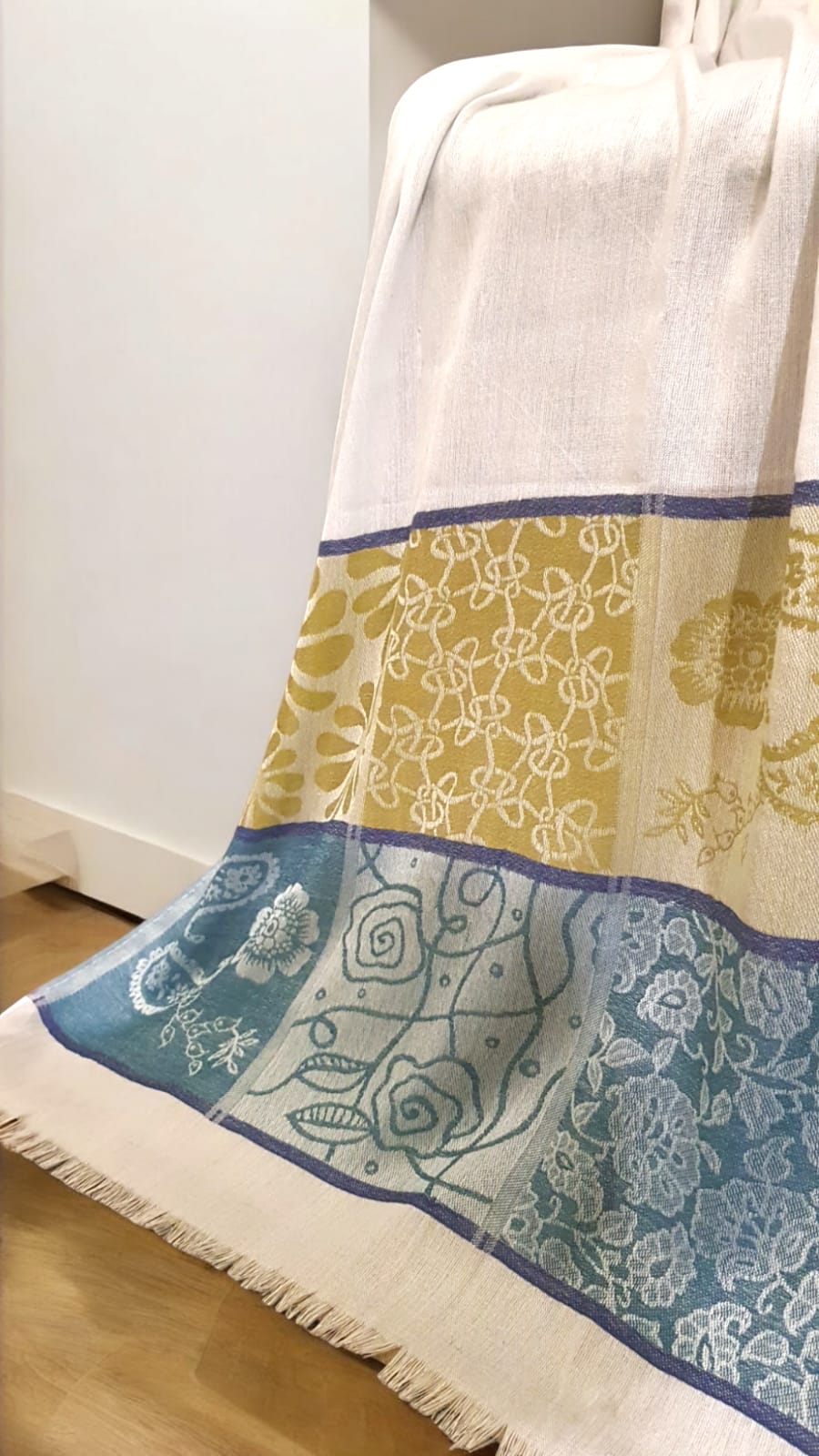 Turkish Lawn Self Print Stole