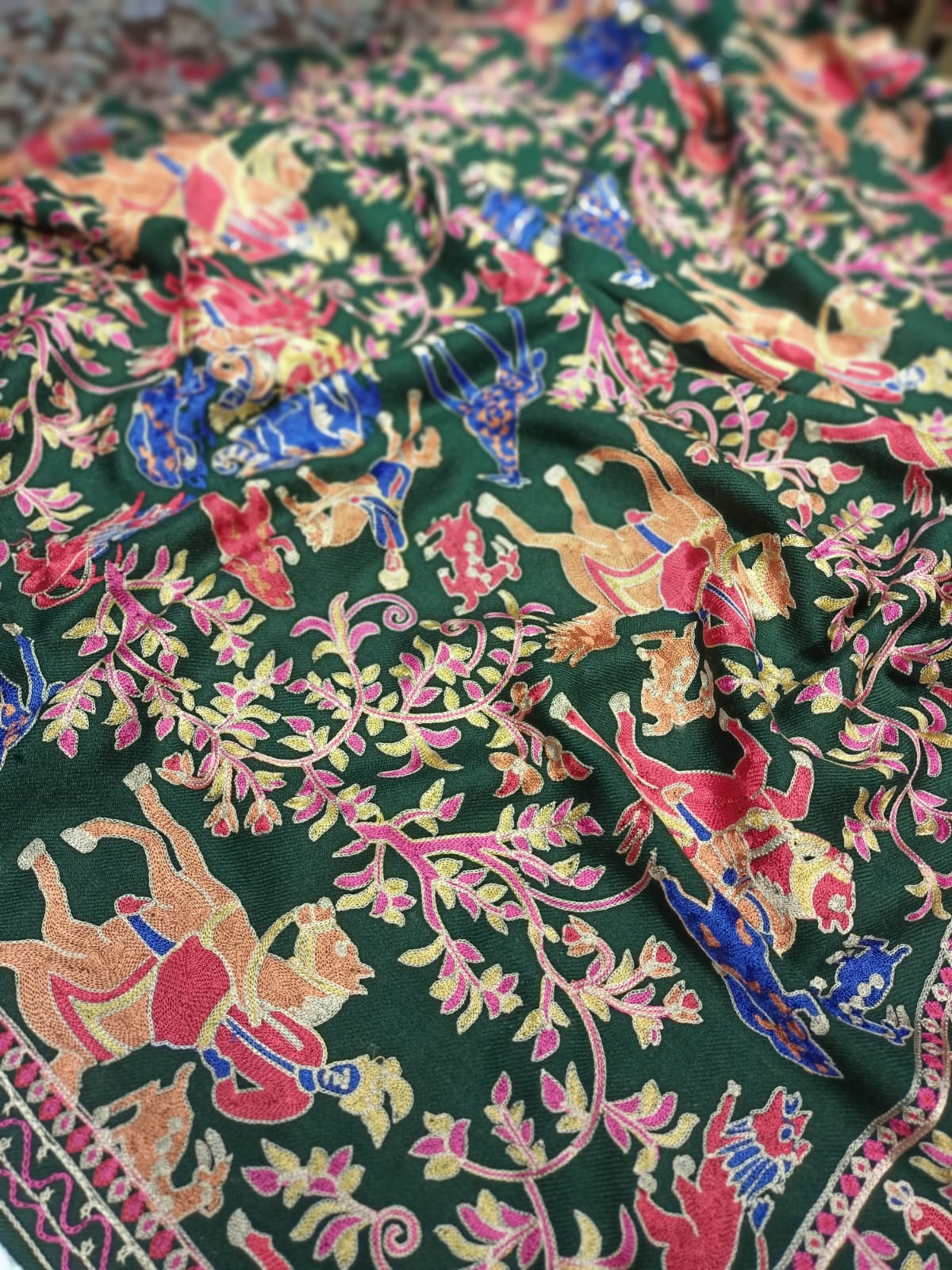 Shikargah Embroiderd Pashmina