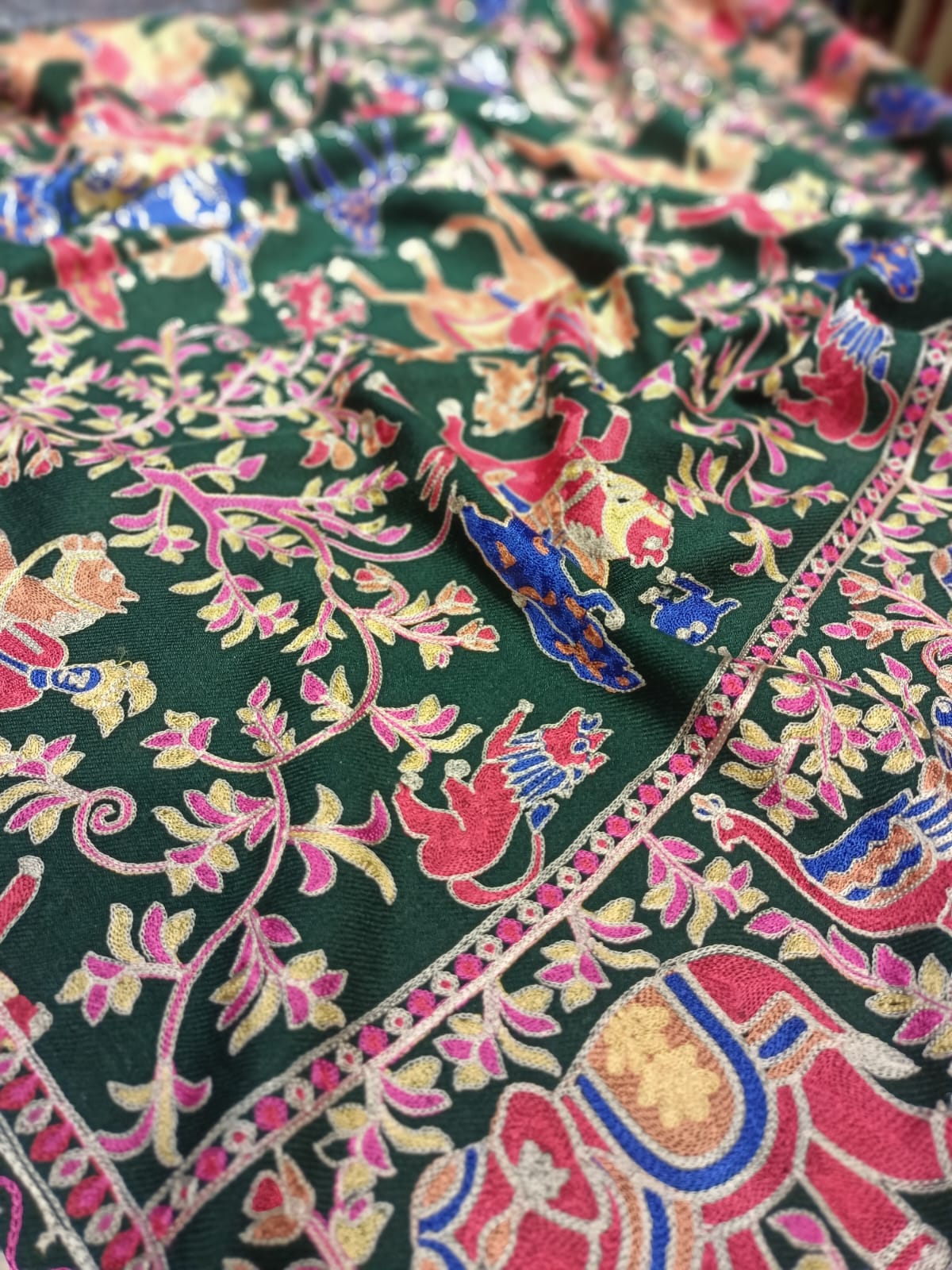 Shikargah Embroiderd Pashmina